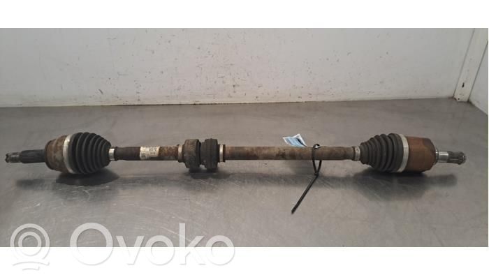 Etuvetoakseli   49501G4100
