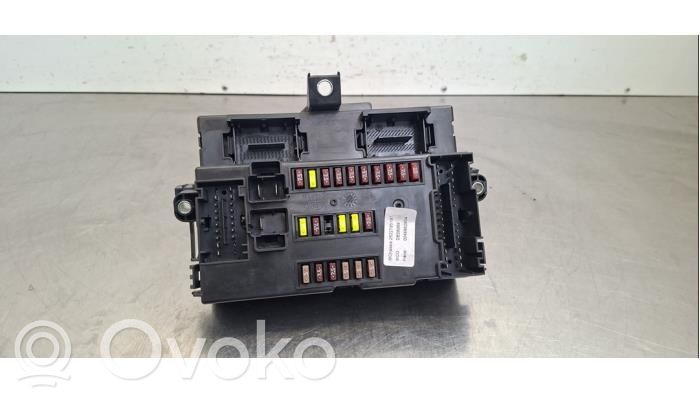 Central body control module   46862934,468629340