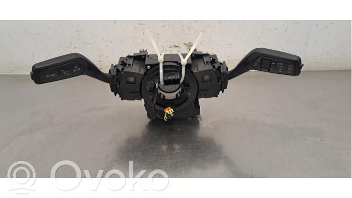 Ford Fiesta Interruptor/palanca de limpiador de luz de giro 