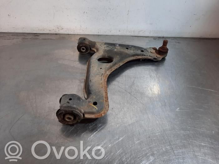 Opel Meriva B Basculă față 