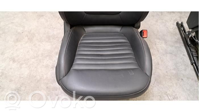 MG EHS Set de interior 
