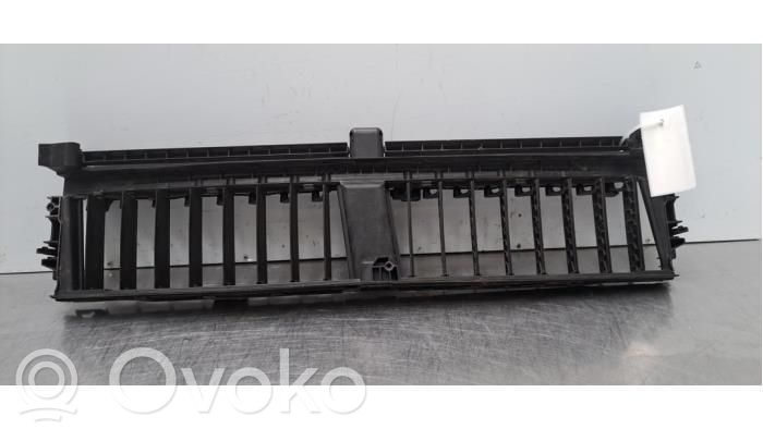 Wlot / Kanał powietrza intercoolera   A2975001300