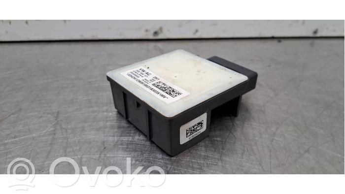 Volkswagen Polo VI Centralina/modulo pompa dell’impianto di iniezione 
