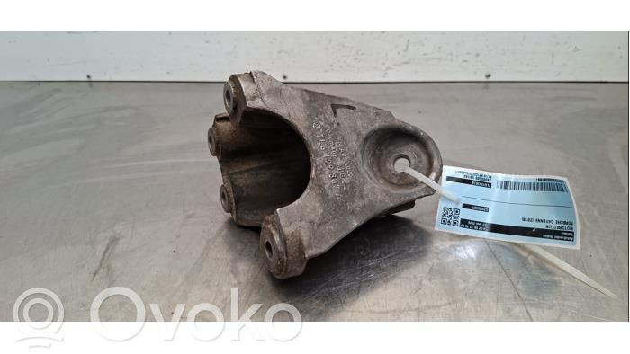 Engine mount bracket   7L6199307A