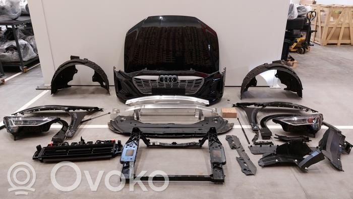 Audi Q8 e-tron Frontpaket