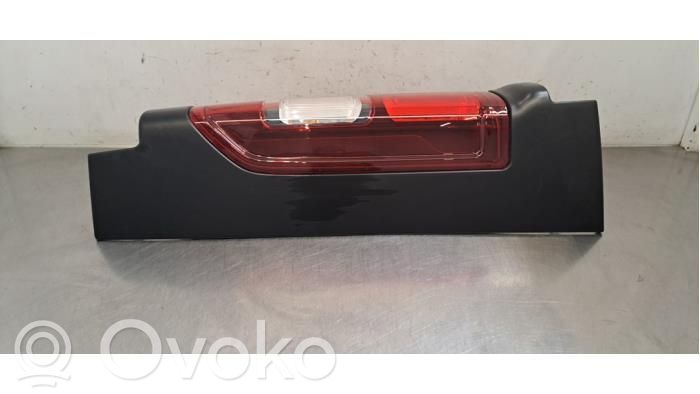 Renault Trafic III (X82) Lampa tylna