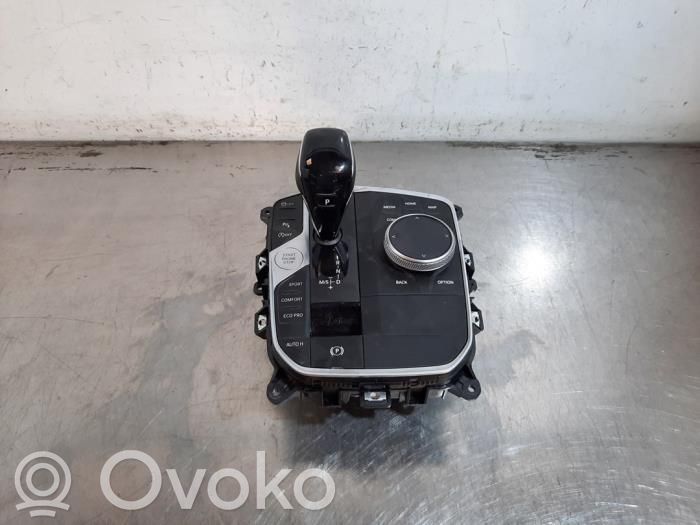 BMW 2 F44 Selector de viteze 