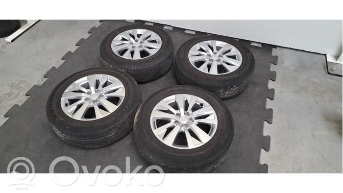 Peugeot 5008 Jante alliage R17