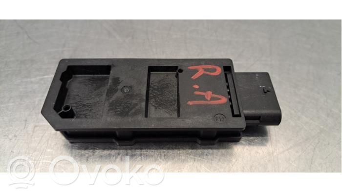 Volkswagen ID.3 Antena systemu bezkluczykowego