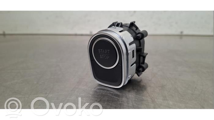 Mercedes-Benz EQB Moottorin start-stop-painike/kytkin