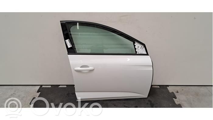 Renault Megane IV Puerta delantera