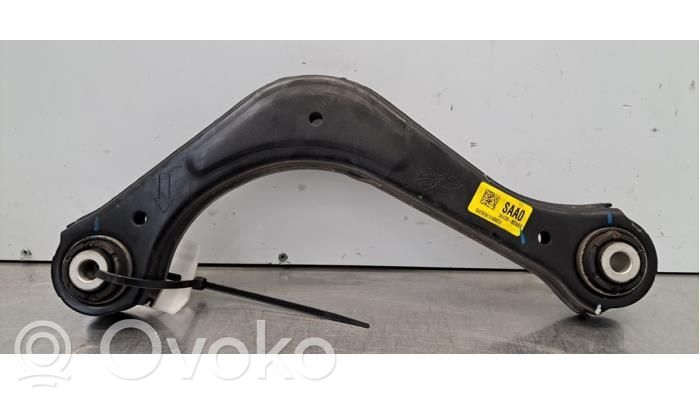 KIA EV3 Brazo de suspensión trasero
