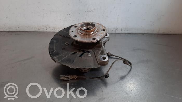 MG MG3 III Achsschenkel vorne