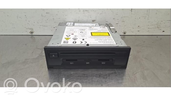 Audi RS3 Panel / Radioodtwarzacz CD/DVD/GPS 