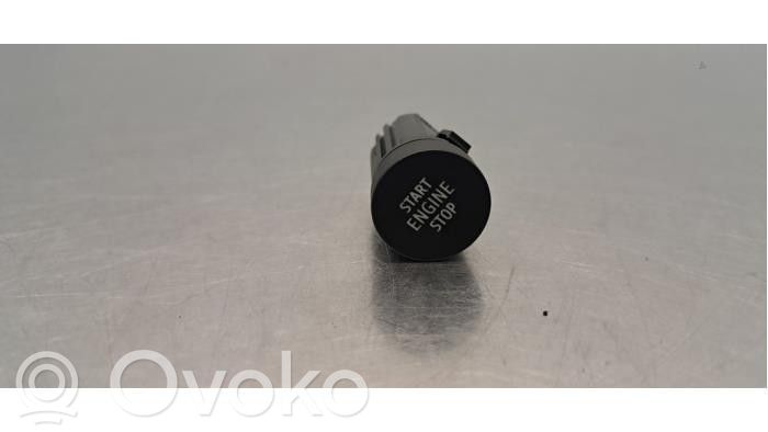 Renault Megane IV Moottorin start-stop-painike/kytkin 