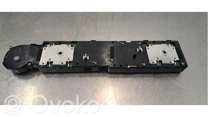 Tesla Model 3 Antenos valdymo blokas