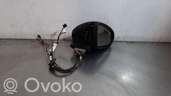 Mercedes-Benz A W177 Front door electric wing mirror
