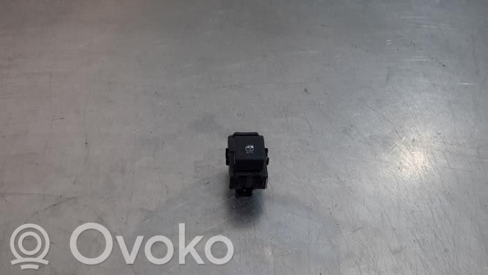 Renault Captur II Electric window control switch