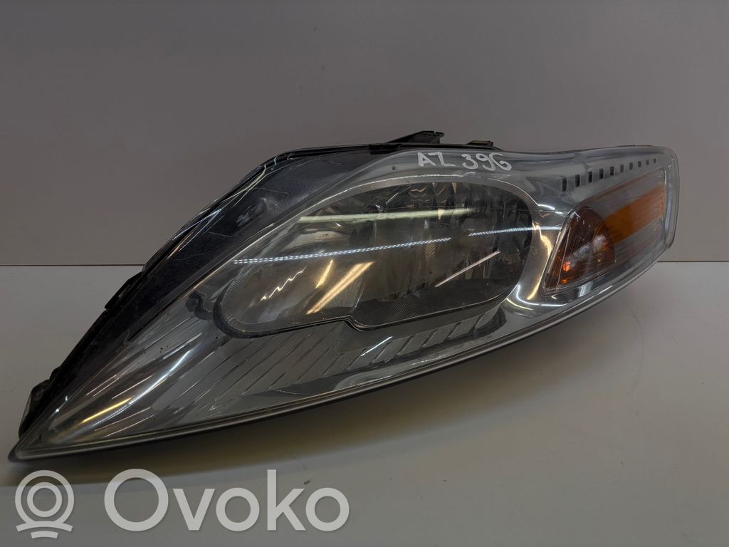Ford Mondeo MK IV Lampa przednia 