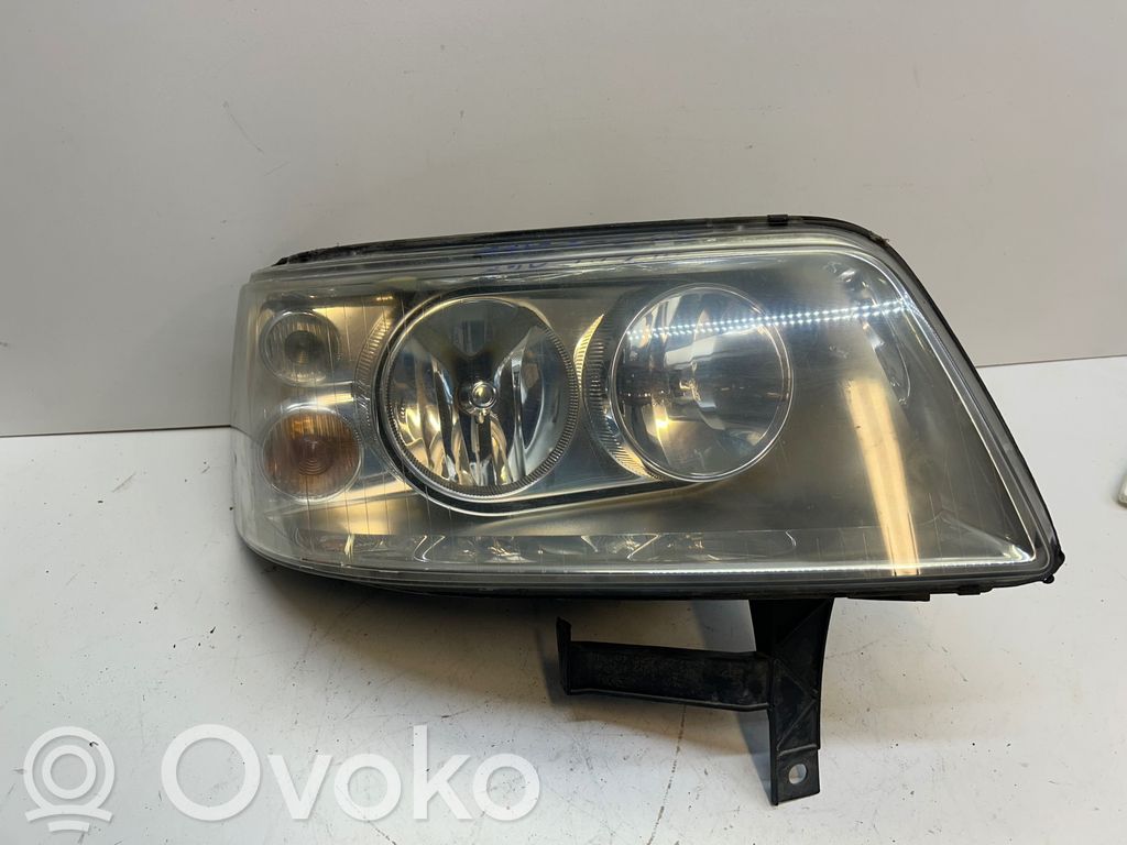 Volkswagen Transporter - Caravelle T5 Scheinwerfer 