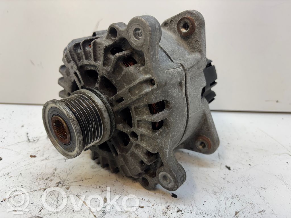 Audi A4 S4 B9 Generator/alternator 