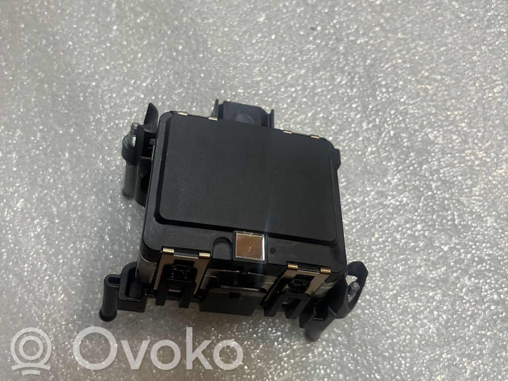 Sensor de radar Distronic   39R15598