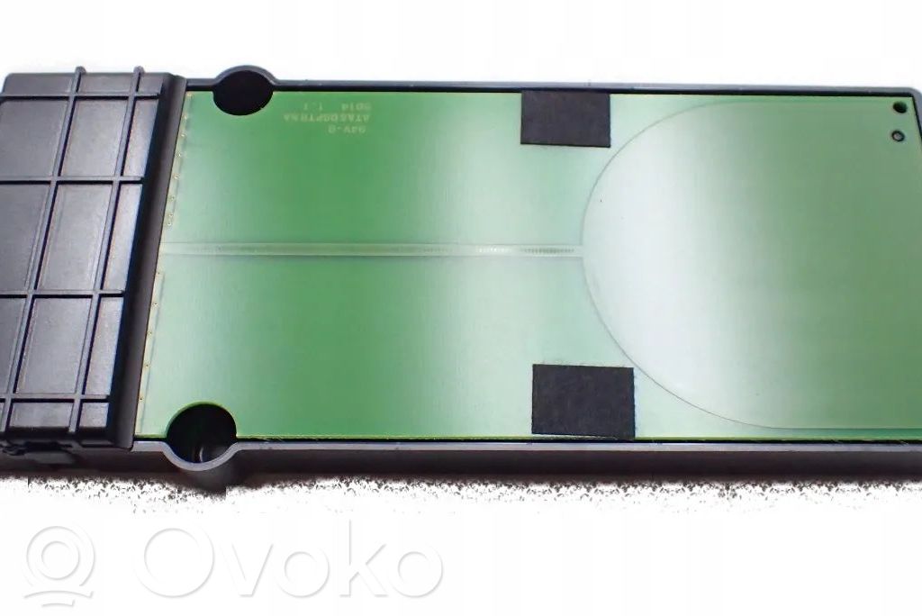 Audi A3 S3 8V Antenos stiprintuvas 