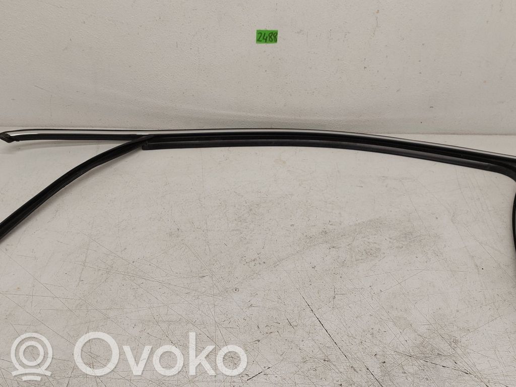Uszczelka szyby drzwi przednich   3G0837431N,3G0837431