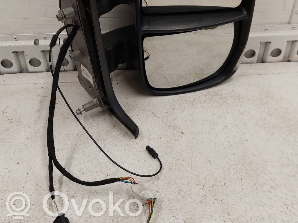 Iveco Daily 5th gen Elektryczne lusterko boczne drzwi przednich 
