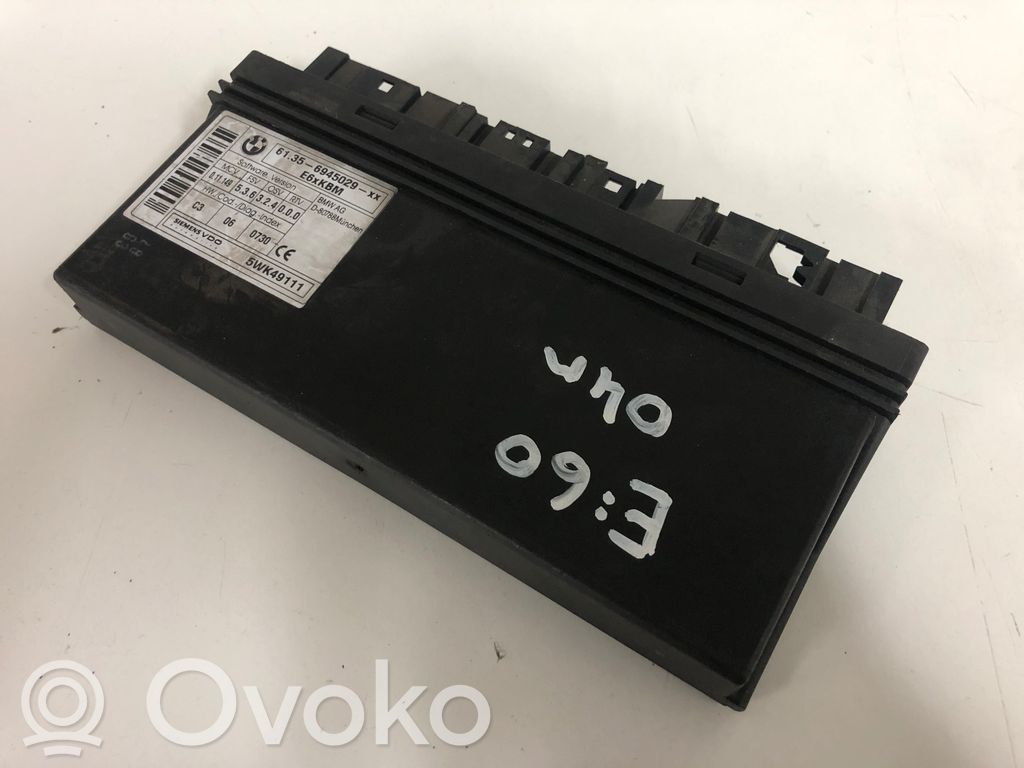 BMW 5 E60 E61 Module confort 
