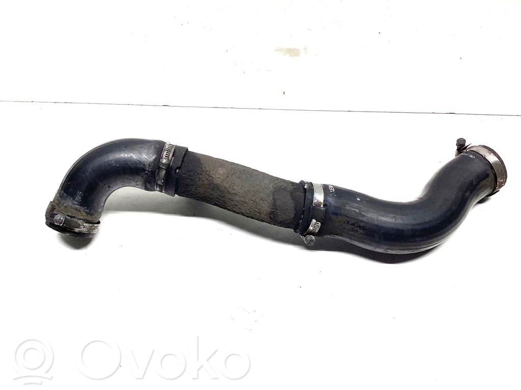 Hyundai ix35 Wąż / Rura intercoolera 