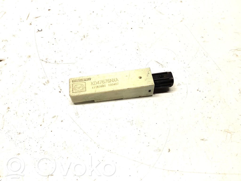 Mazda CX-3 Keyless system antenna 
