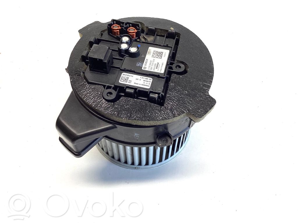 BMW 5 G30 G31 G38 Wentylator nawiewu / Dmuchawa 