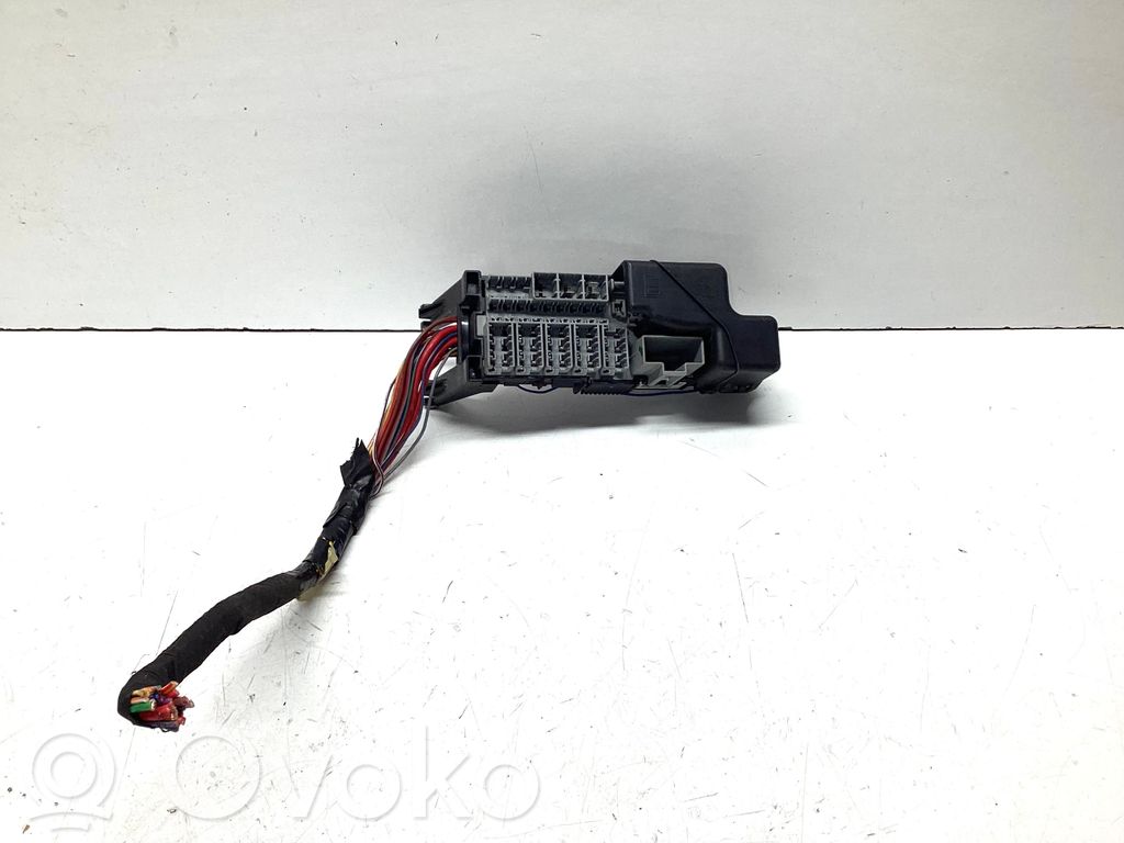 Volvo S60 Fuse module 