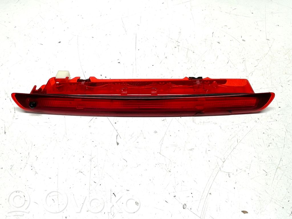 Nissan Qashqai Trzecie światło stop 
