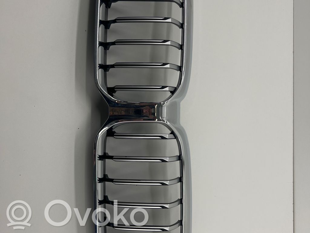 BMW 5 G30 G31 G38 Maskownica / Grill / Atrapa górna chłodnicy 