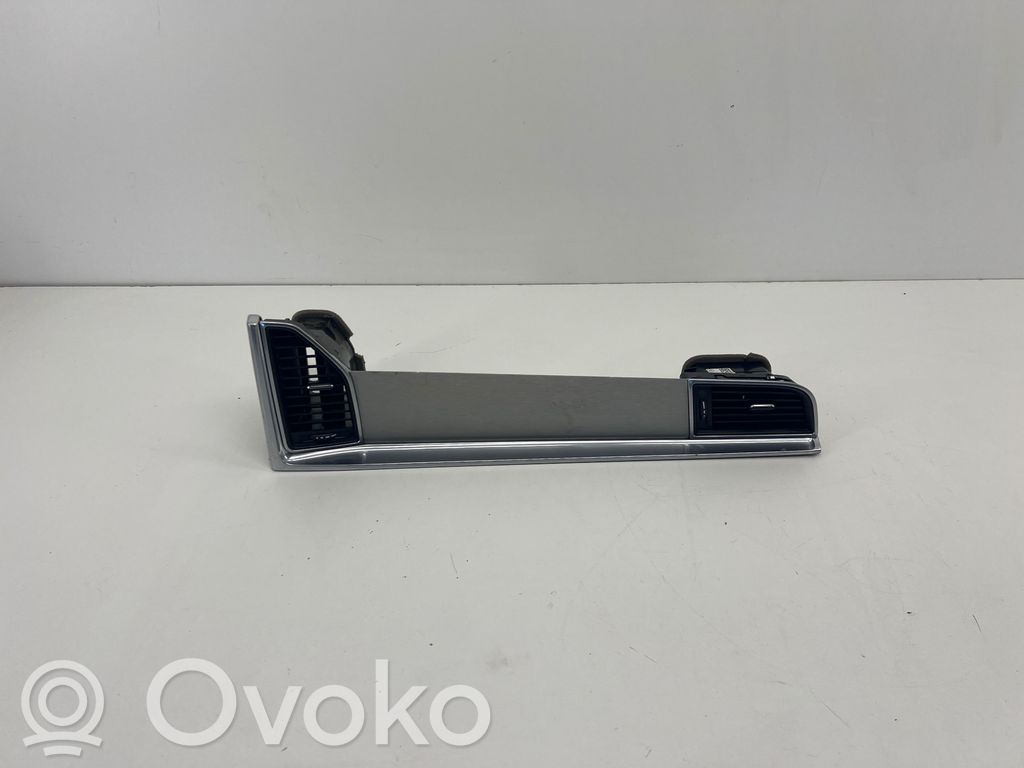 Moldura del panel (Usadas)   95B857226