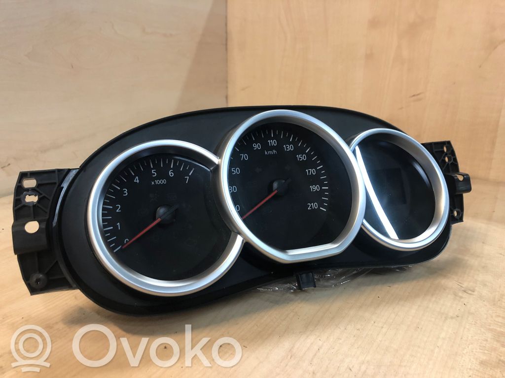 Dacia Sandero Speedometer (instrument cluster) 