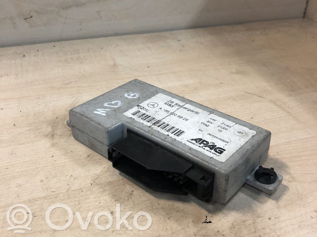 Mercedes-Benz B W245 Unitate/modul AHM comandă remorcare 