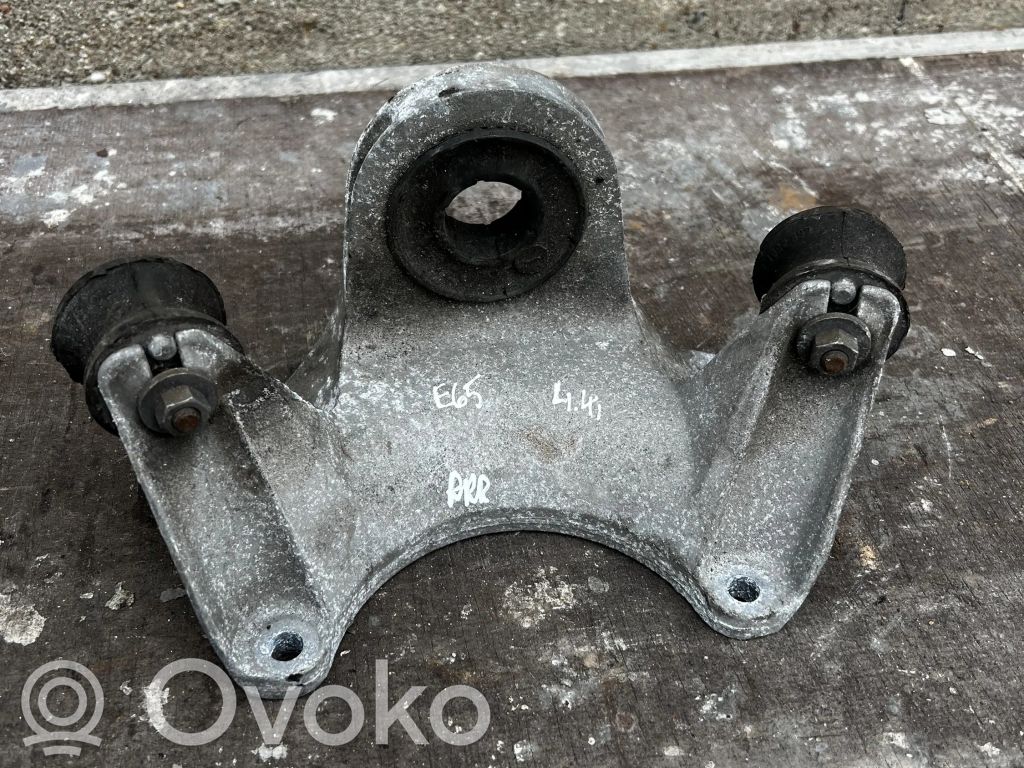 Getriebelager Getriebedämpfer   6754619