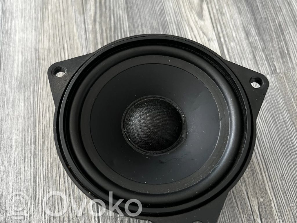 BMW X5 E70 Takaoven kaiutin 