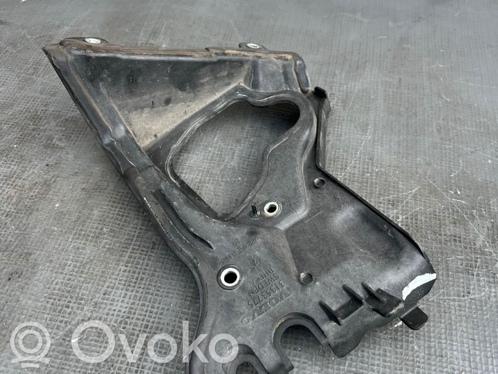 Volvo S90, V90 Engine compartment bulkhead 