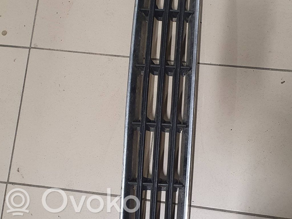 Audi A8 S8 D3 4E Front bumper lower grill 