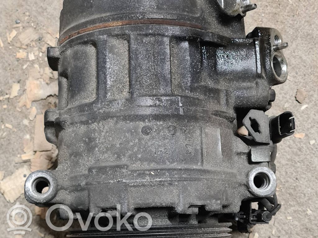 BMW 5 GT F07 Air conditioning (A/C) compressor (pump) 