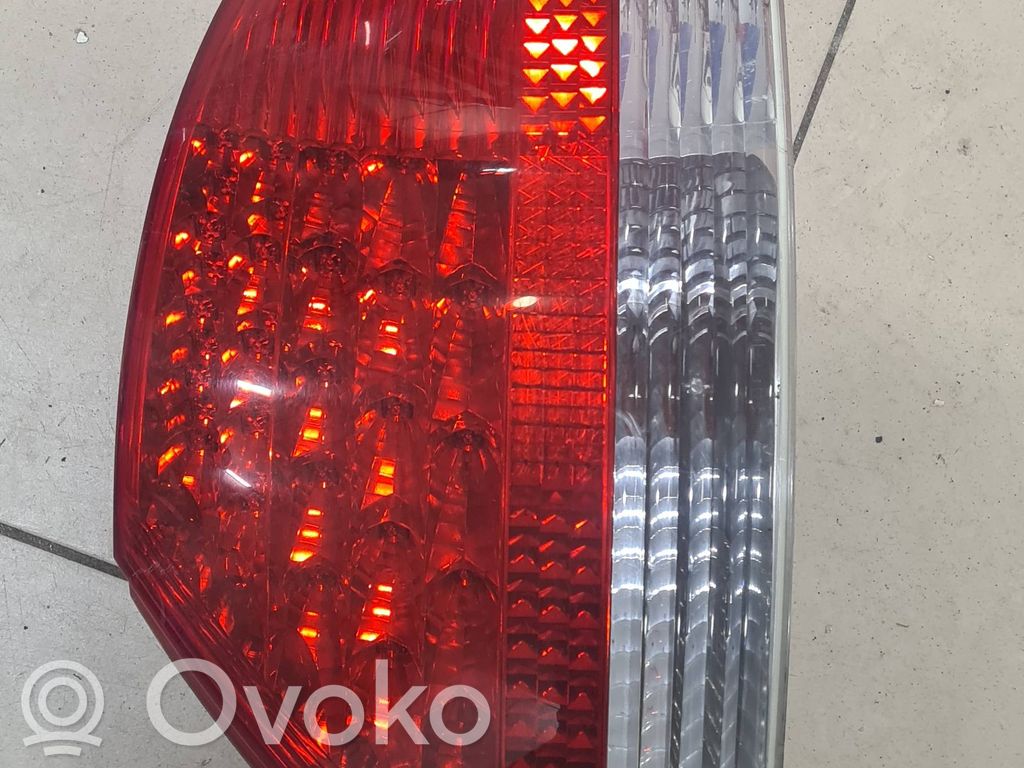 BMW 7 E65 E66 Luz trasera/de freno 