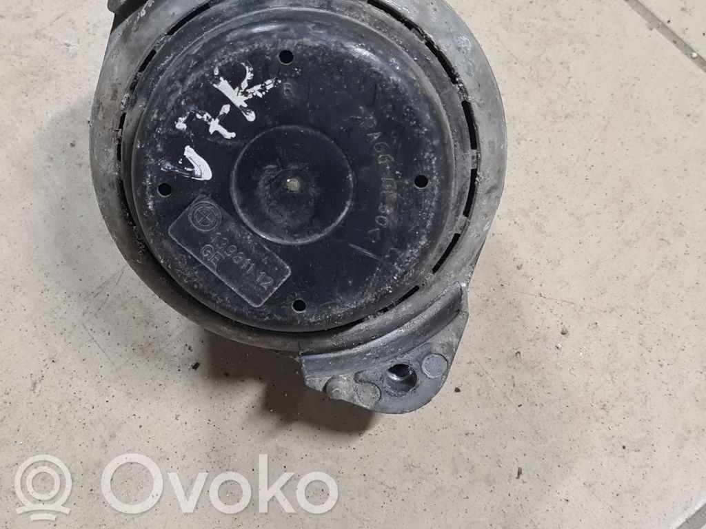 Engine mount bracket   6768800,22116768800