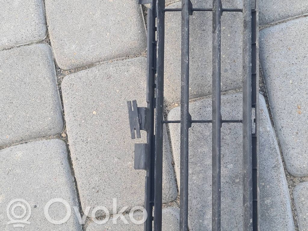 BMW 5 G30 G31 G38 Grilă ventilație centrală 