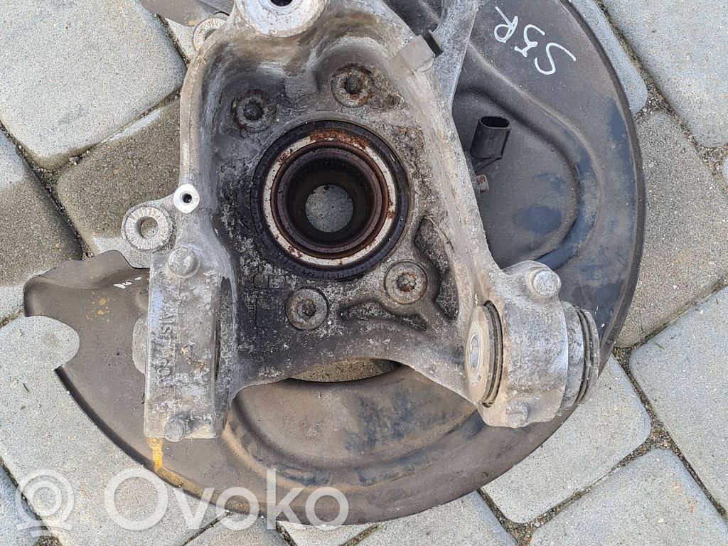 Audi A8 S8 D4 4H Piasta koła tylnego 