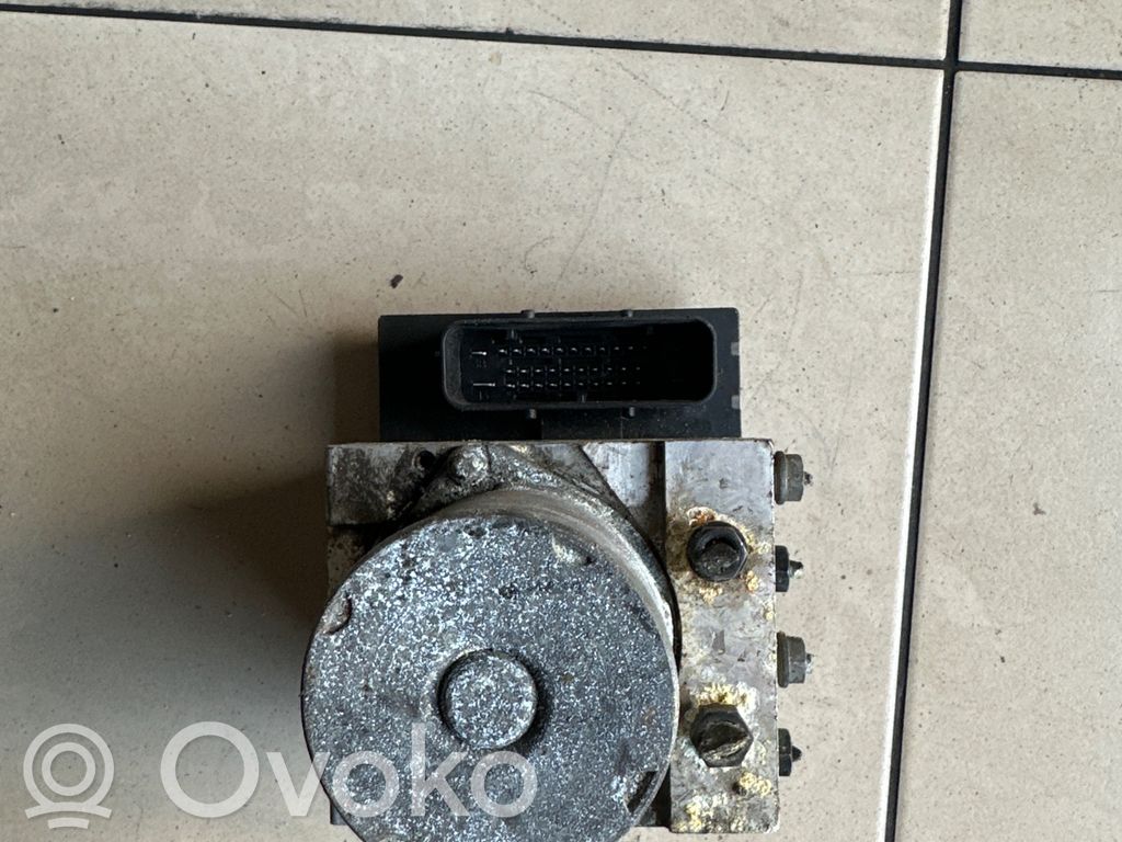 BMW 5 E60 E61 ABS bloks 