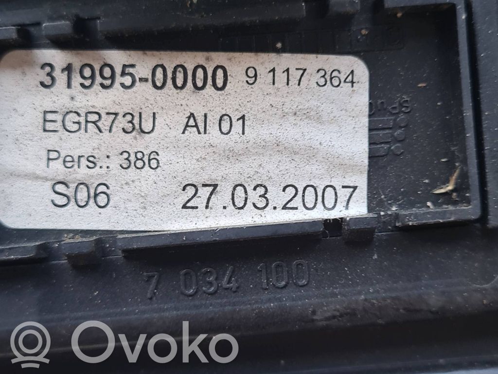 BMW 5 E60 E61 Ramă brichetă spate 